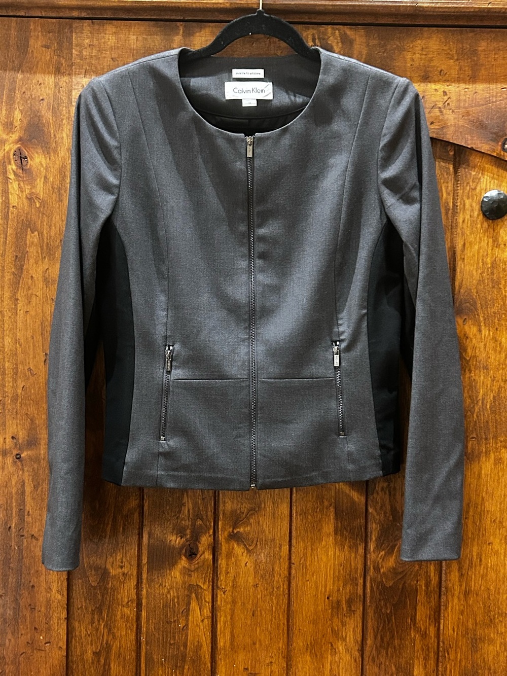 Calvin Klein Women's 2 Tone Dark Gray & Black Zip-Front Blazer, Size 10